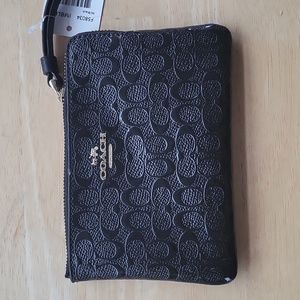 Coach Black Signature Debossed Patent Leather Corner Zip Wristlet Purse F58034